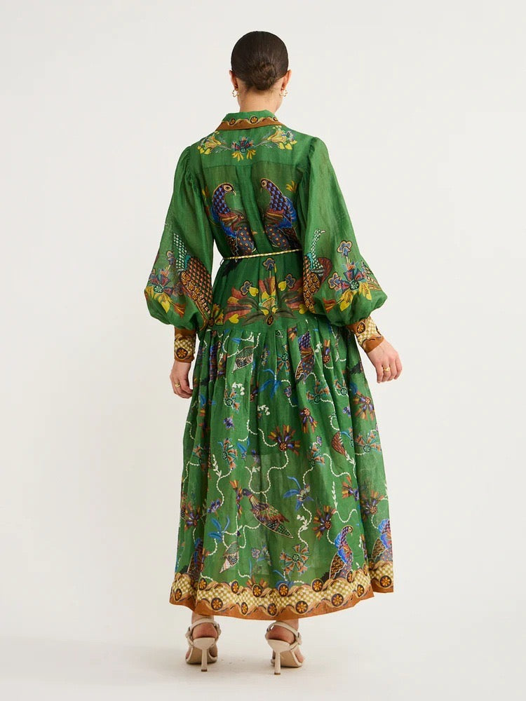 Classic Vintage & Enduringly Stylish Dress