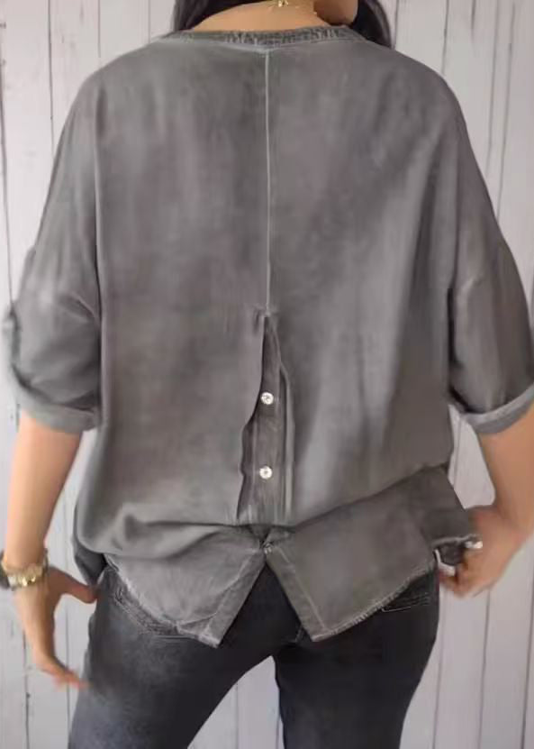 Well Tailored Shirt with a Graceful Silhouette