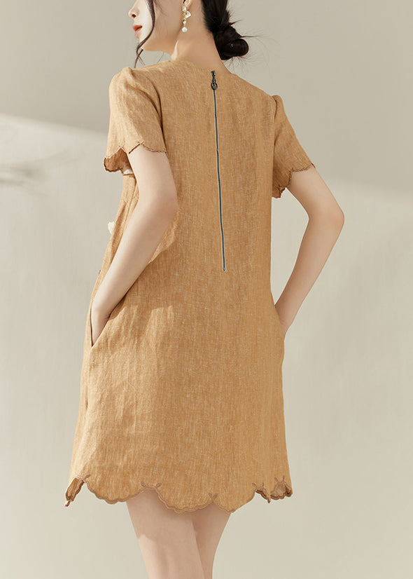 Effortlessly Elegant Dress with a Timeless Design