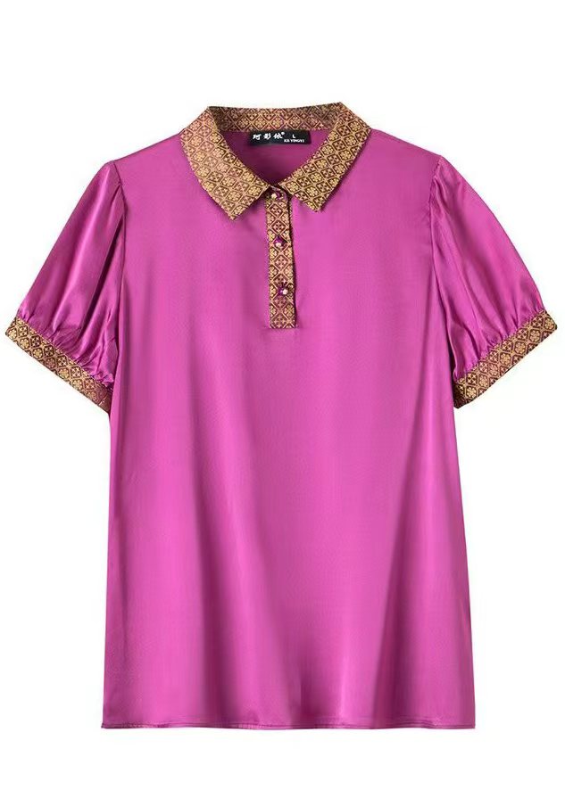 Effortlessly Elegant Top with a Timeless Design