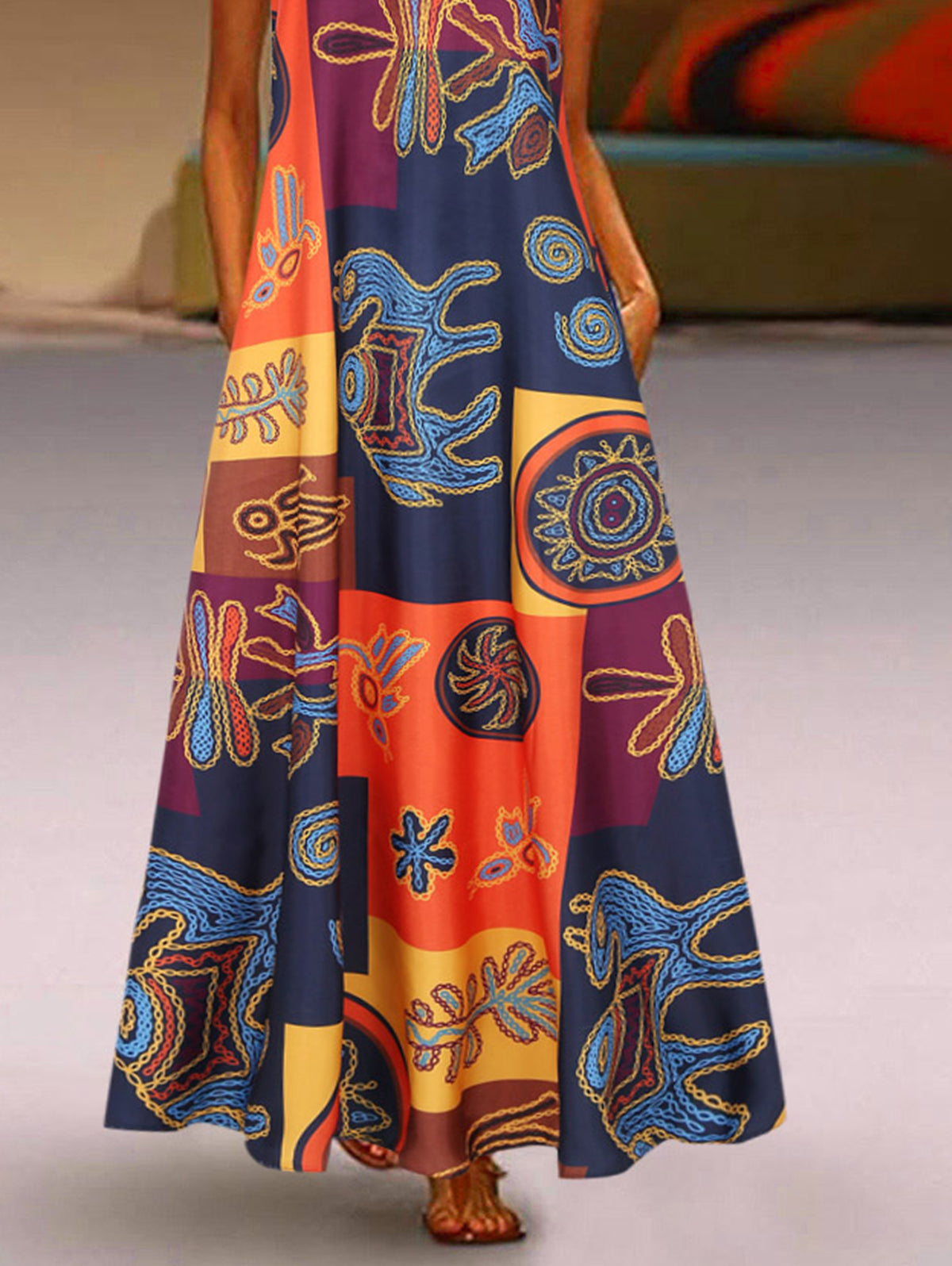 Classic Vintage Dress with a Flattering Fit