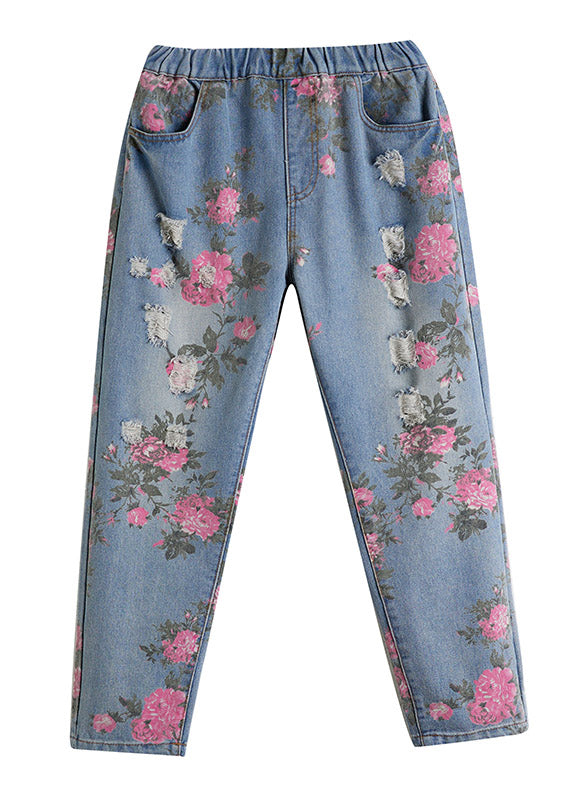 Effortlessly Elegant Pants with a Timeless Design