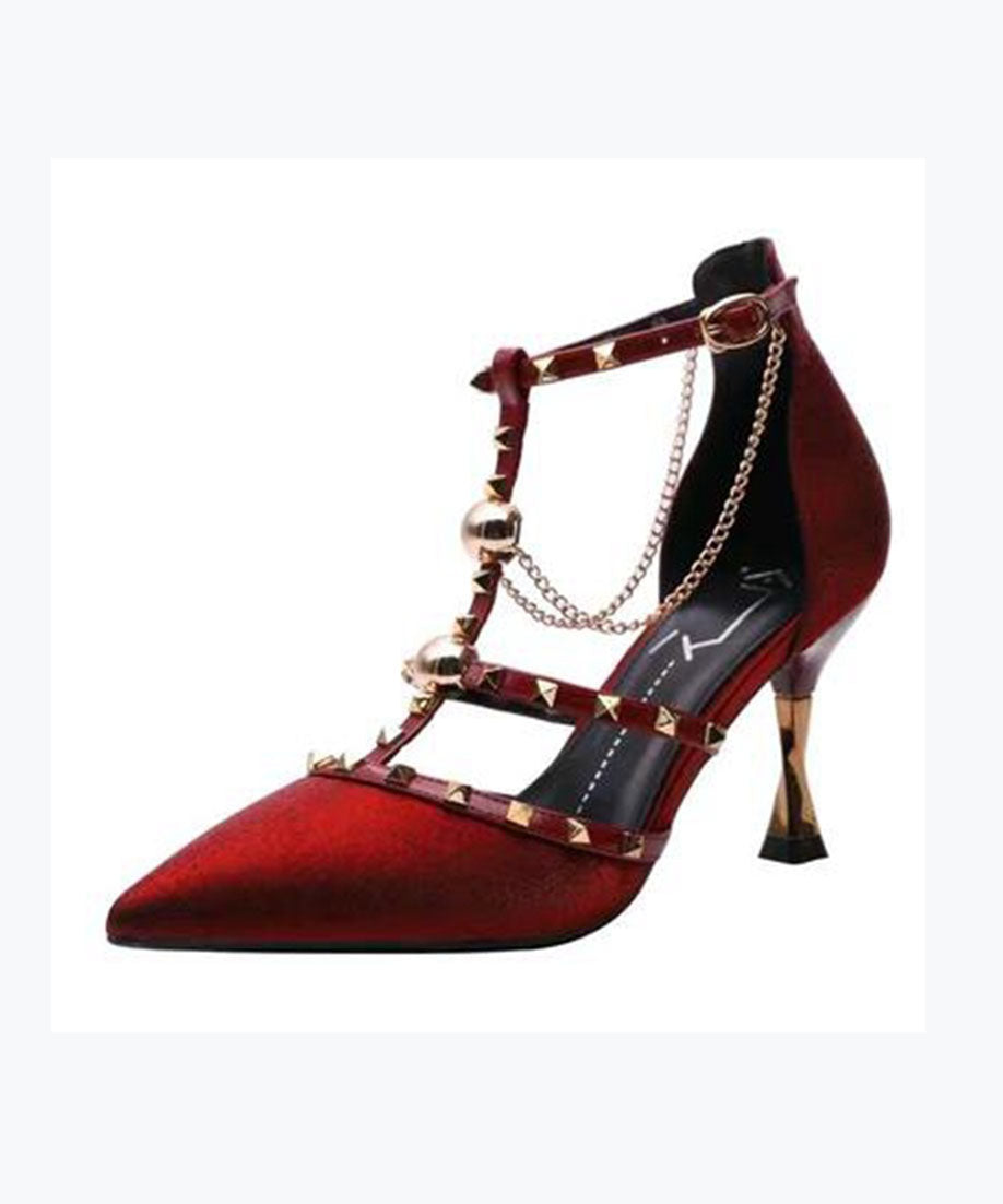 Chic Orthopedic Sandals with Unique Design