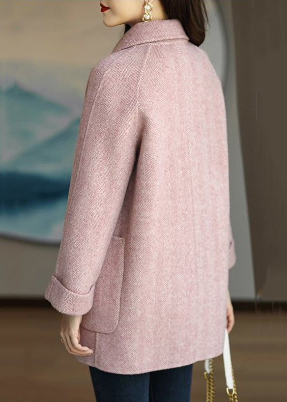 Sophisticated Coat with a Clean Classic Look
