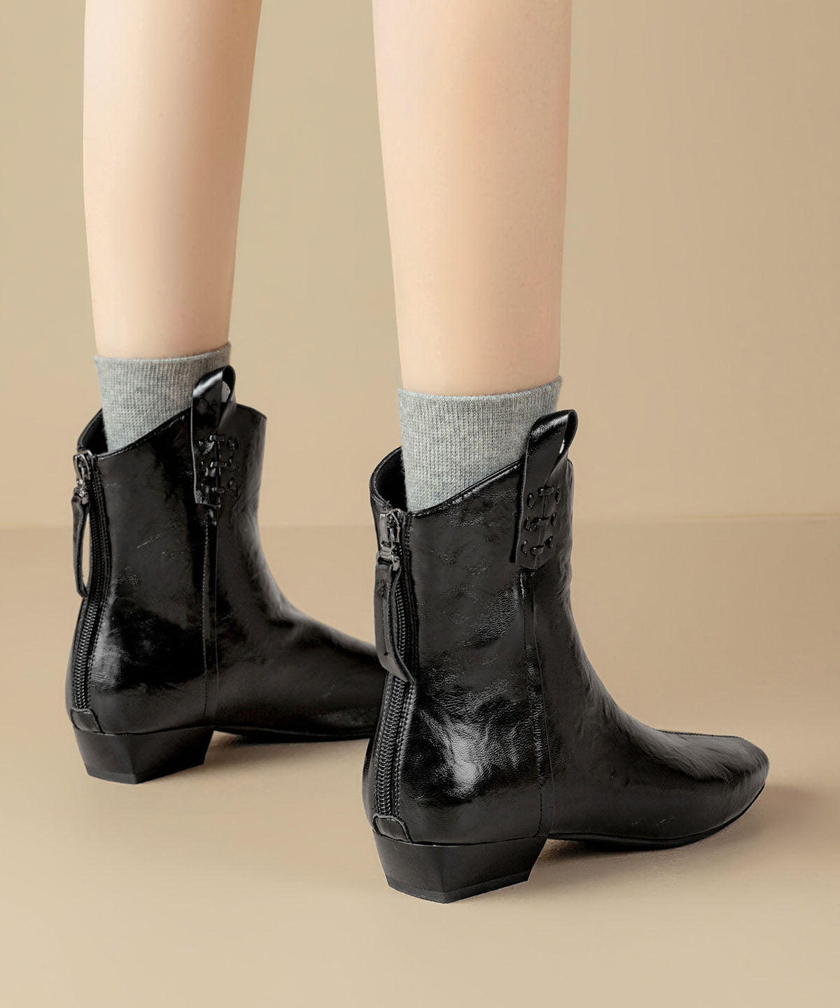 Graceful Orthopedic Boots for Modern Look