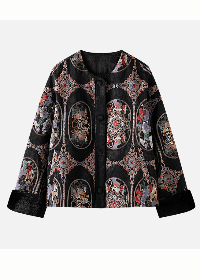 Effortlessly Elegant Jacket with a Timeless Design