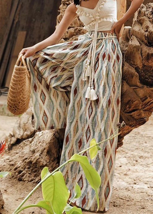 Beautifully Finished Pants in a Timeless Design