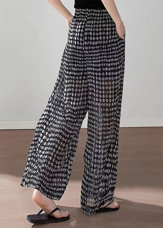 Beautifully Finished Pants in a Timeless Design