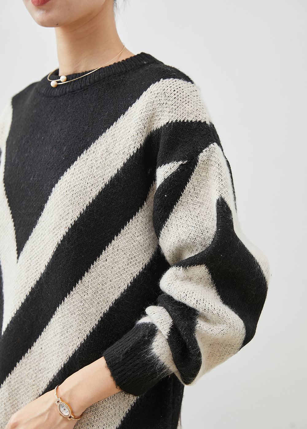 Elegantly Styled Sweater for Everyday Wear