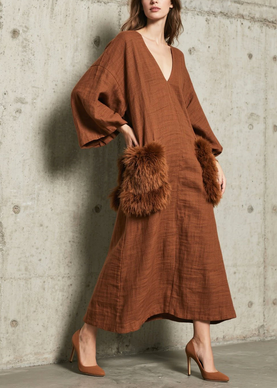 Effortlessly Elegant Dress with a Timeless Design