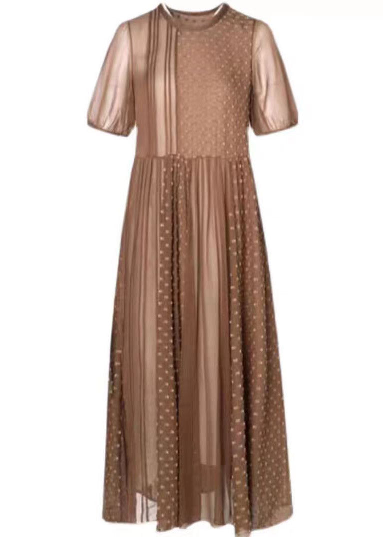 Beautifully Crafted Dress in a Classic Style
