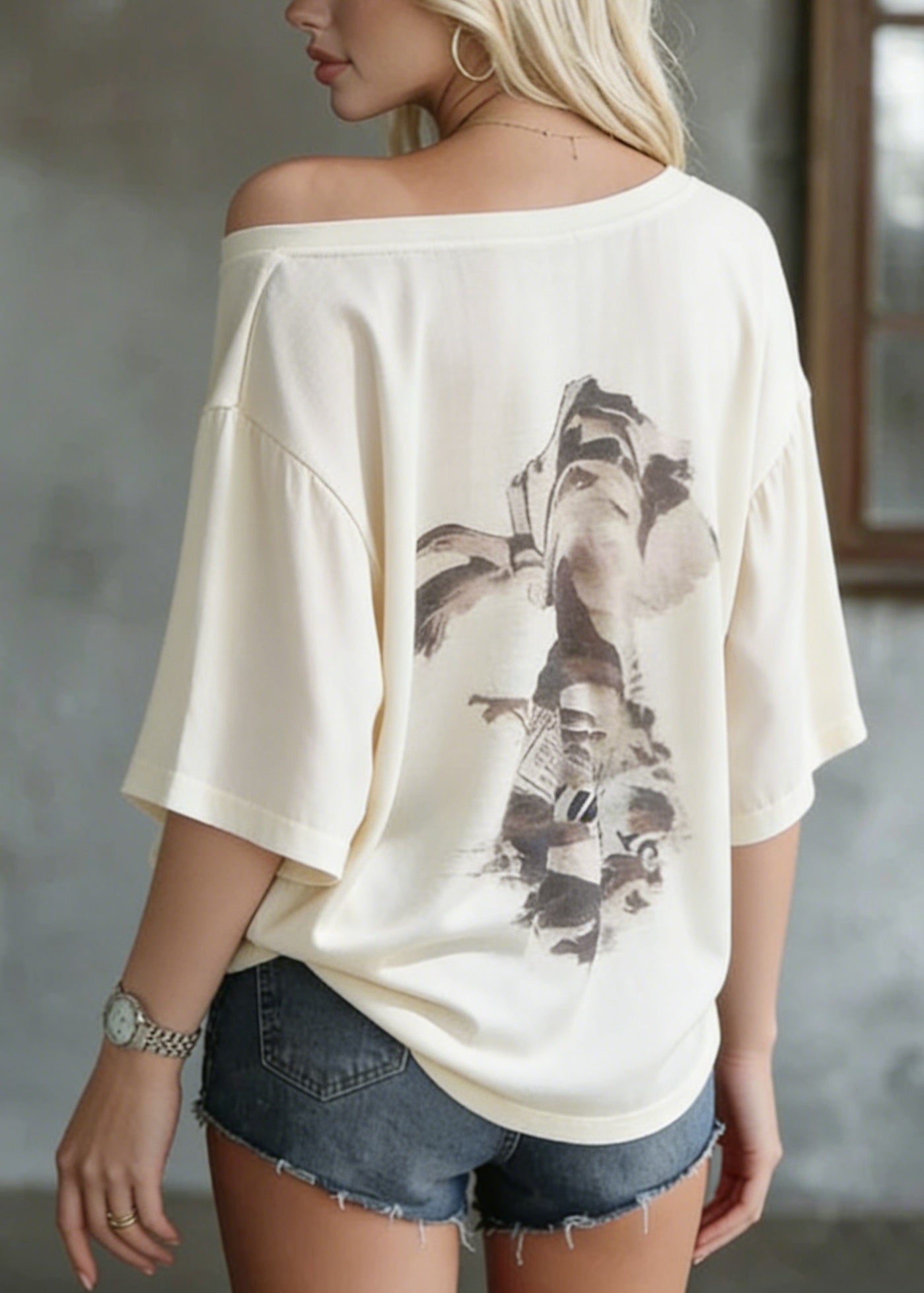 Sophisticated Shirt with a Clean Classic Look