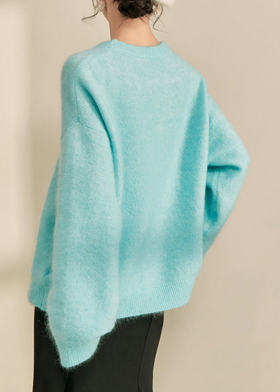 Beautifully Finished Sweater in a Timeless Design