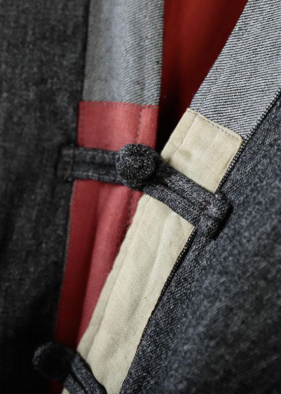 Well Tailored Coat with a Graceful Silhouette