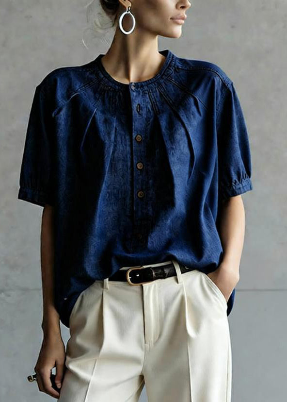 Classic Vintage Top with a Flattering Fit