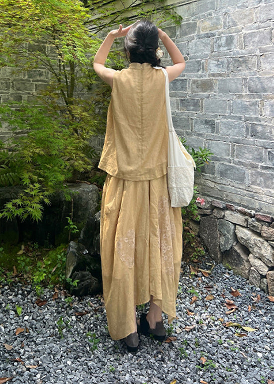 Beautifully Crafted Top in a Classic Style