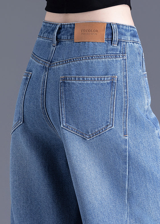 Sophisticated Pants with a Clean Classic Look