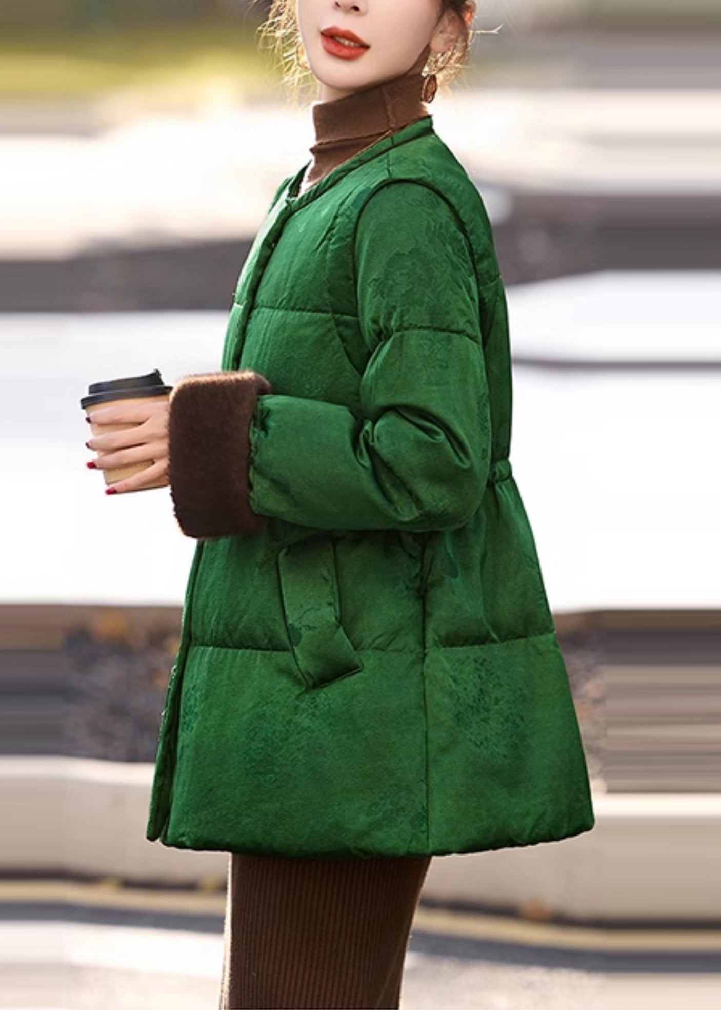 Elegantly Styled Coat for Everyday Wear