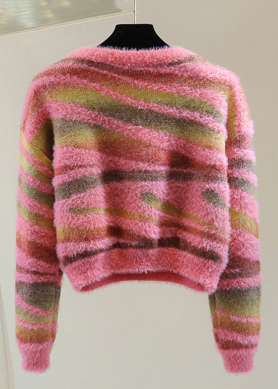 Beautifully Finished Sweater in a Timeless Design