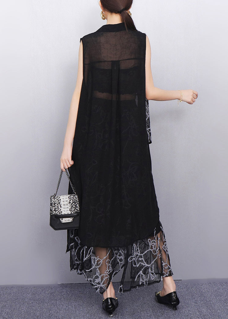 Beautifully Finished Garment in a Timeless Design