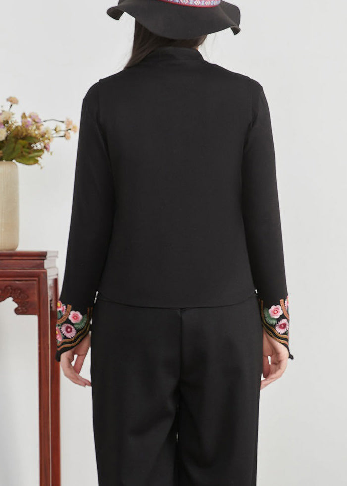 Classic Vintage Coat with a Flattering Fit