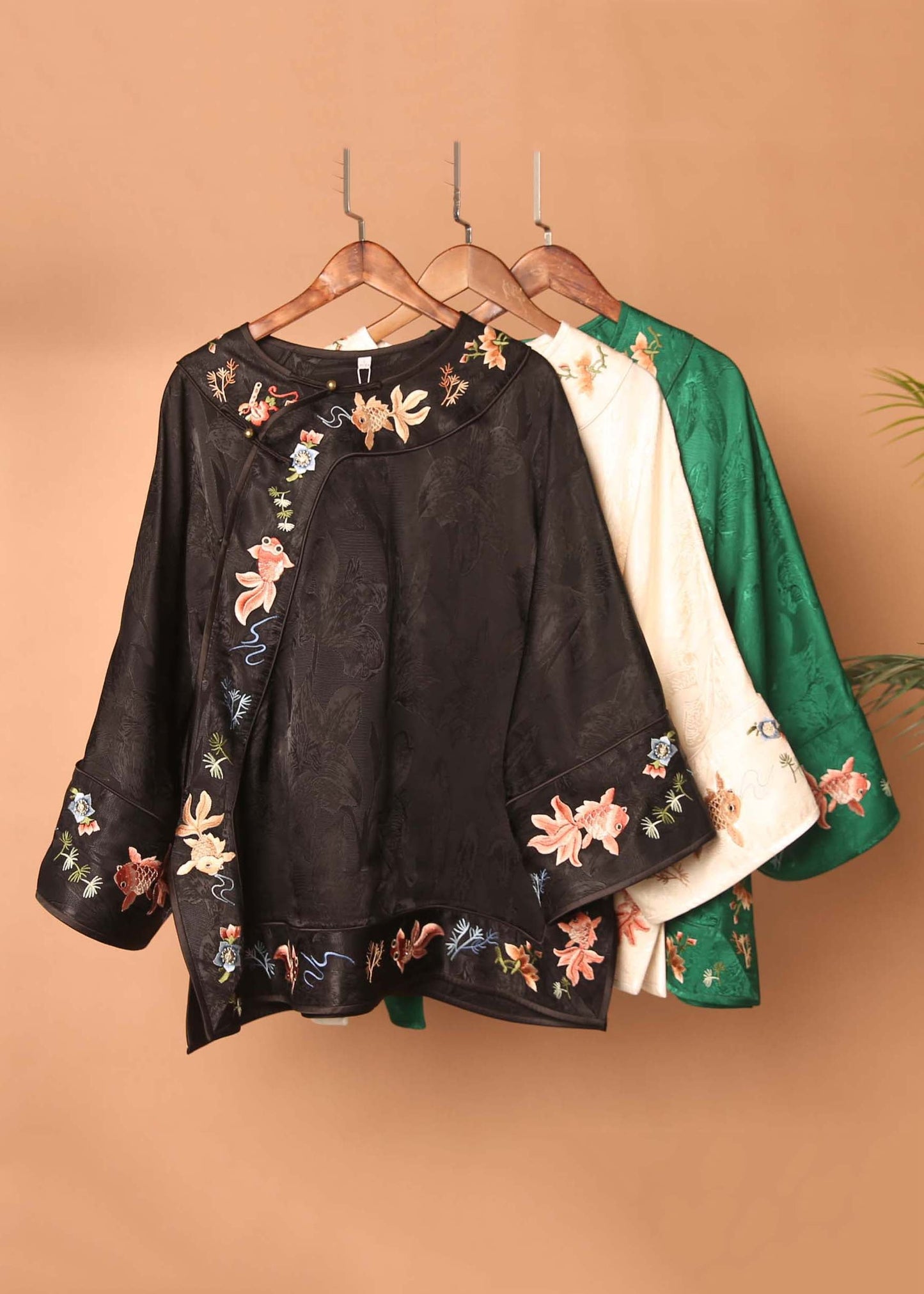 Beautifully Finished Blouse in a Timeless Design