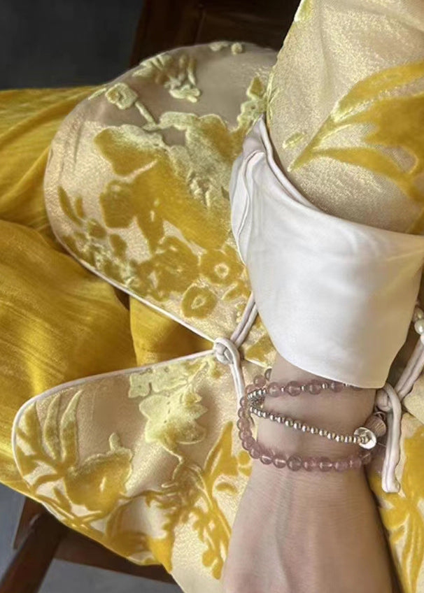 Beautifully Finished Shirt in a Timeless Design