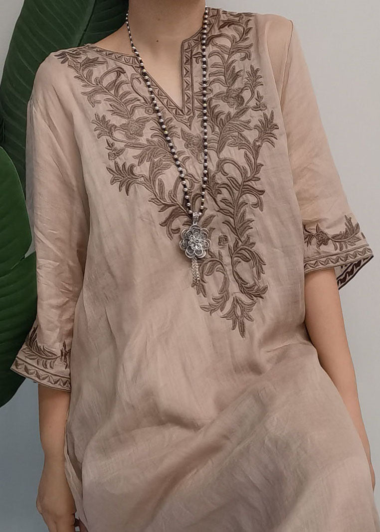 A Vintage Style Dress with Delicate Timeless Details