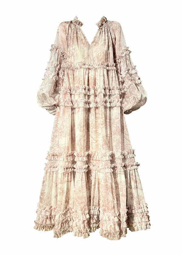 Well Tailored Dress with a Graceful Silhouette