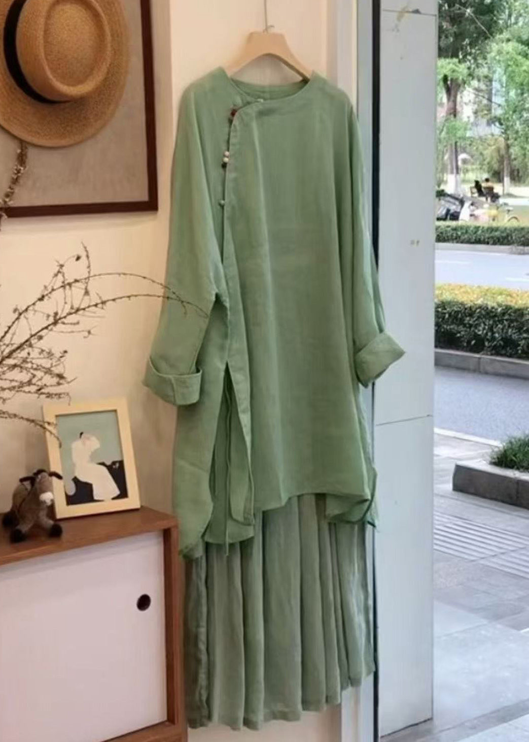 Polished Blouse with an Effortless Classic Look