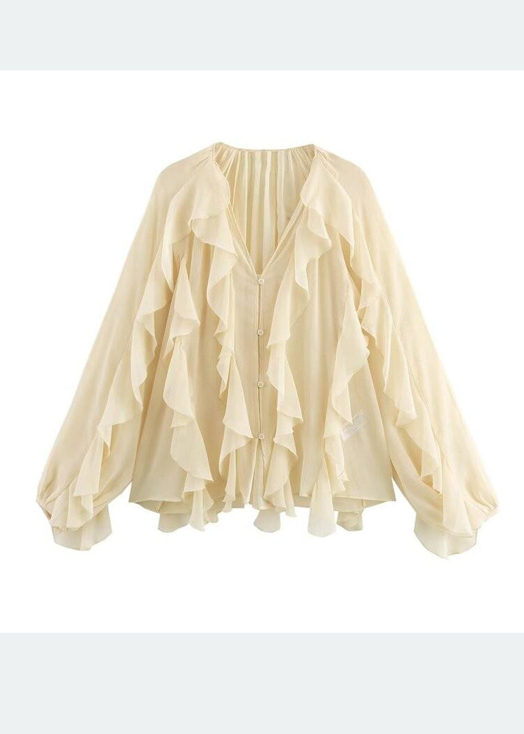 Well Tailored Shirt with a Graceful Silhouette