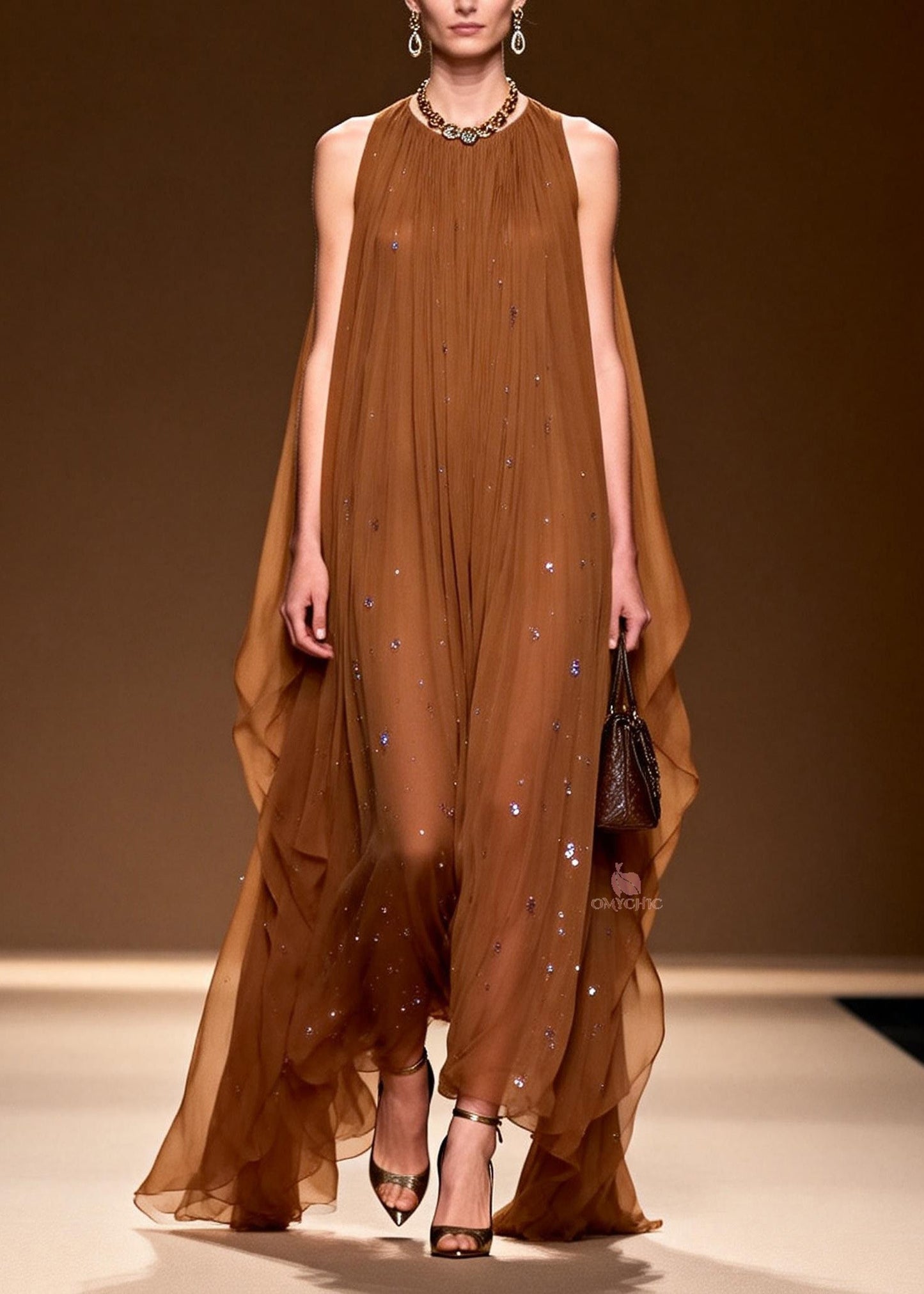 Beautifully Crafted Dress in a Classic Style