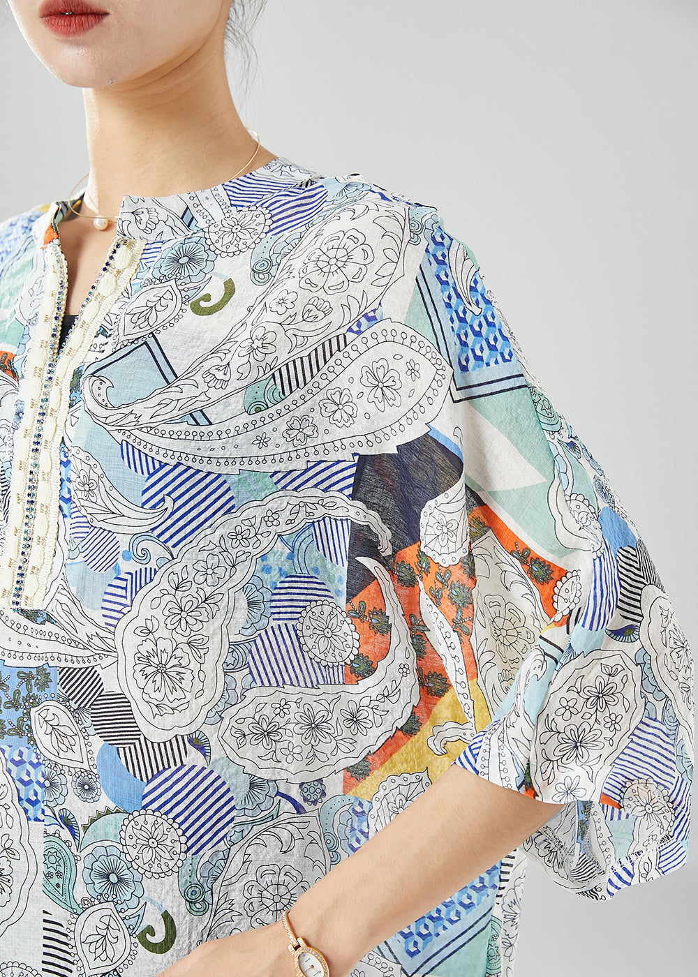 Elegantly Styled Shirt for Everyday Wear