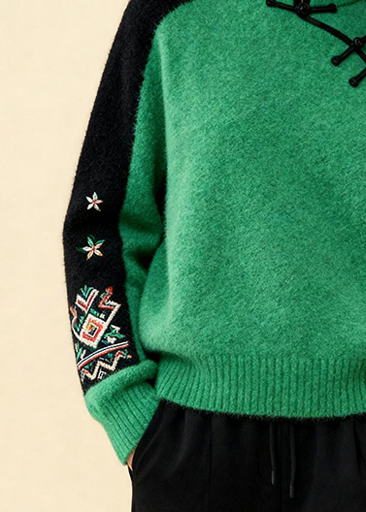 Sophisticated Sweater with a Clean Classic Look