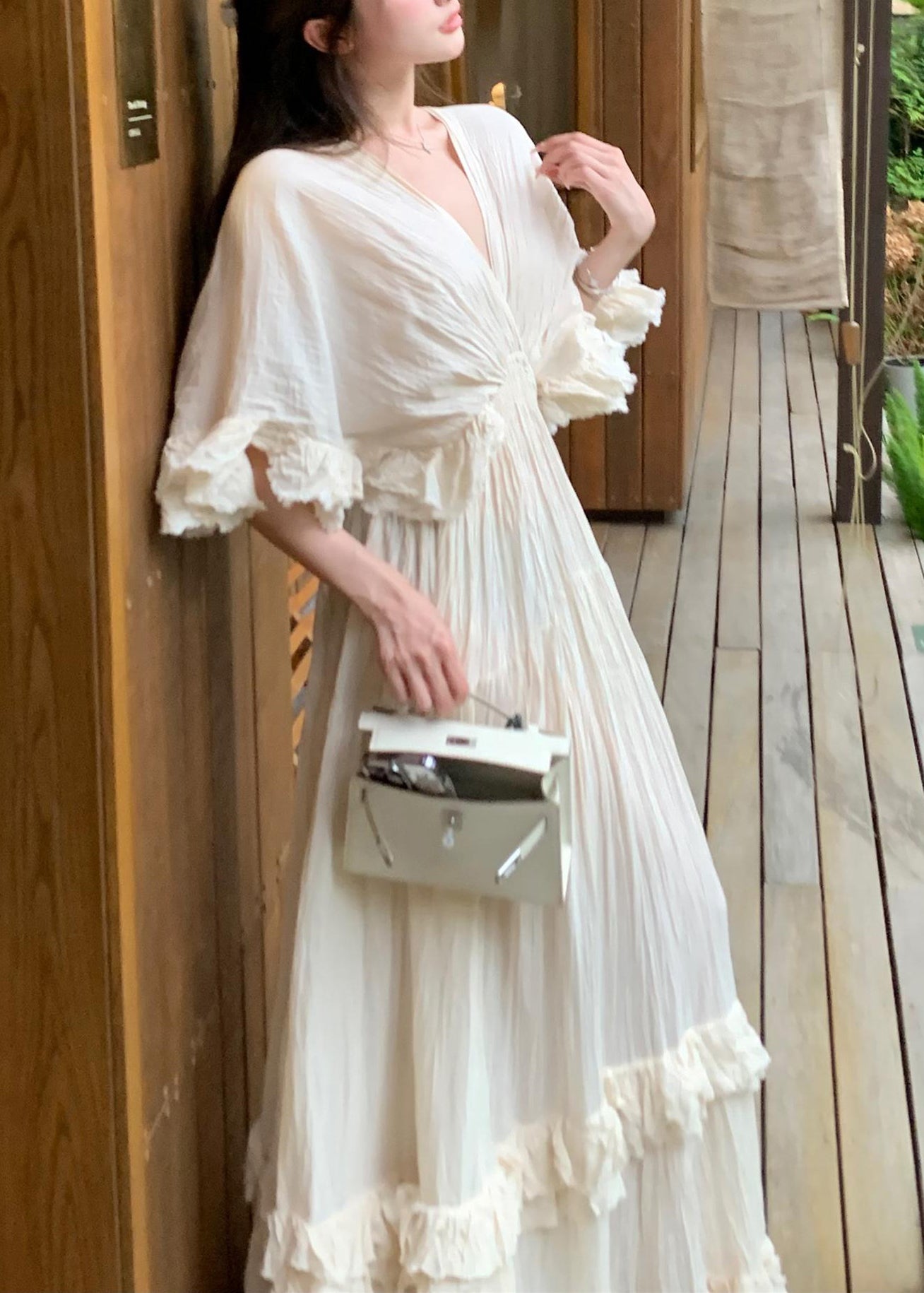 Beautifully Crafted Dress in a Classic Style