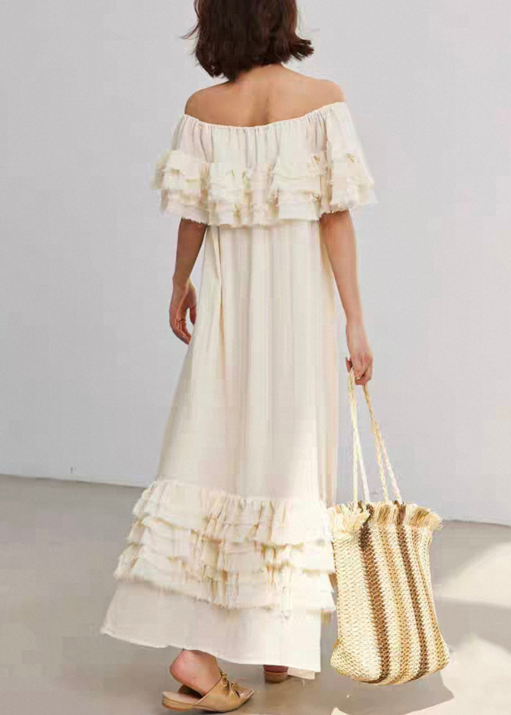 Gracefully Styled Dress for Any Occasion