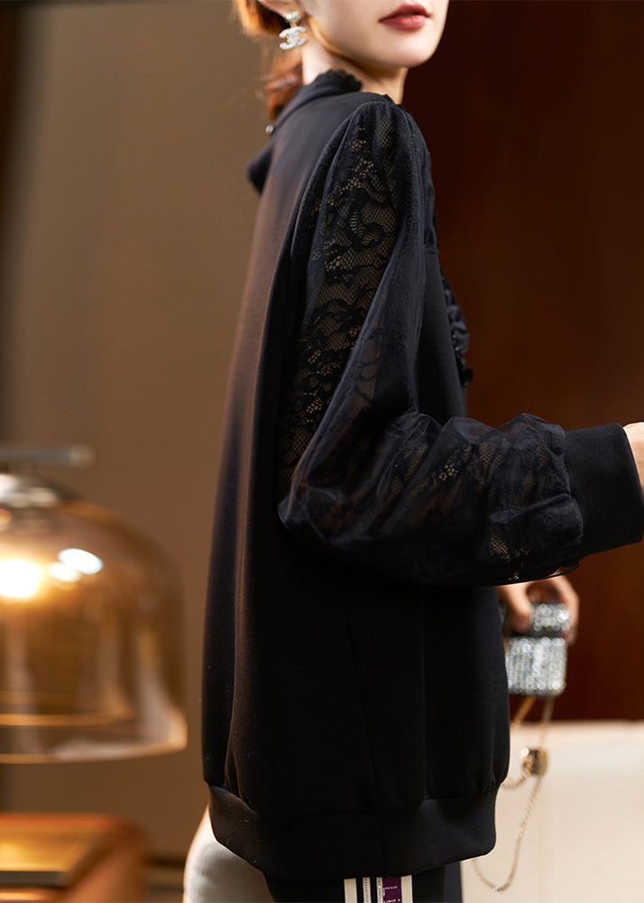 Well Tailored Top with a Graceful Silhouette