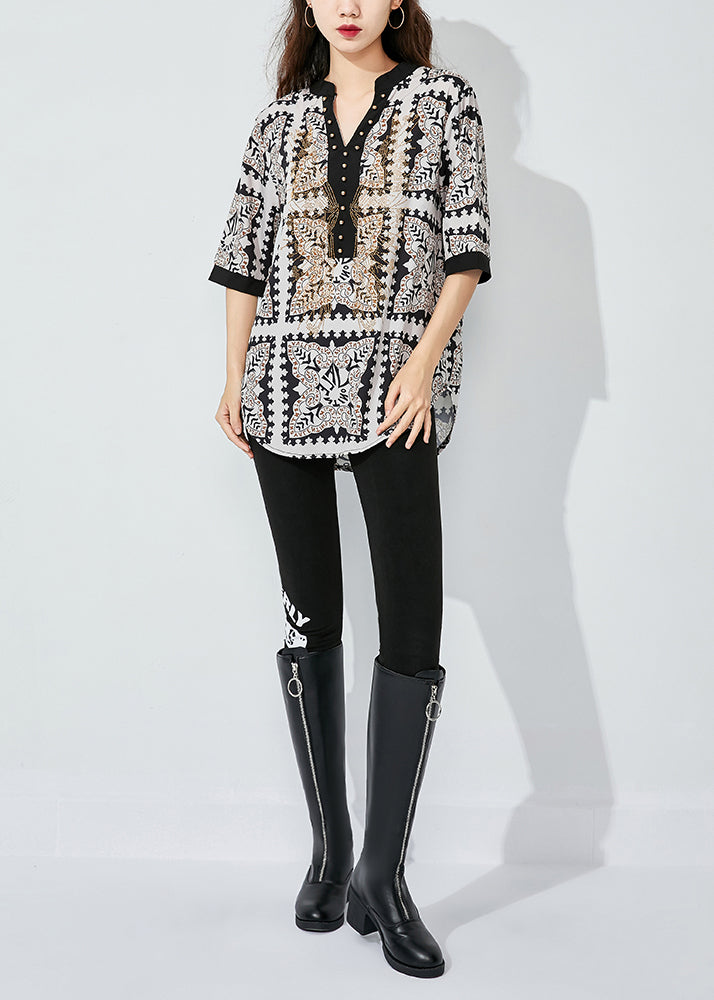 Beautifully Finished Blouse in a Timeless Design