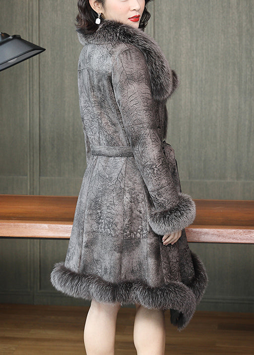 Elegantly Styled Coat for Everyday Wear