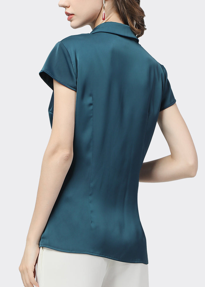Well Tailored Shirt with a Graceful Silhouette