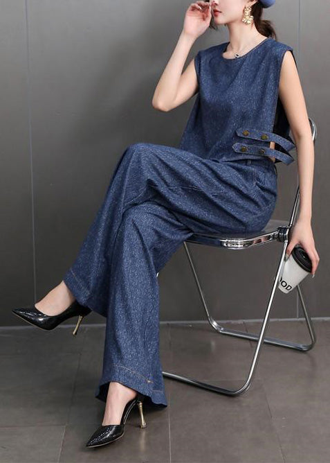 Well Tailored Garment with a Graceful Silhouette