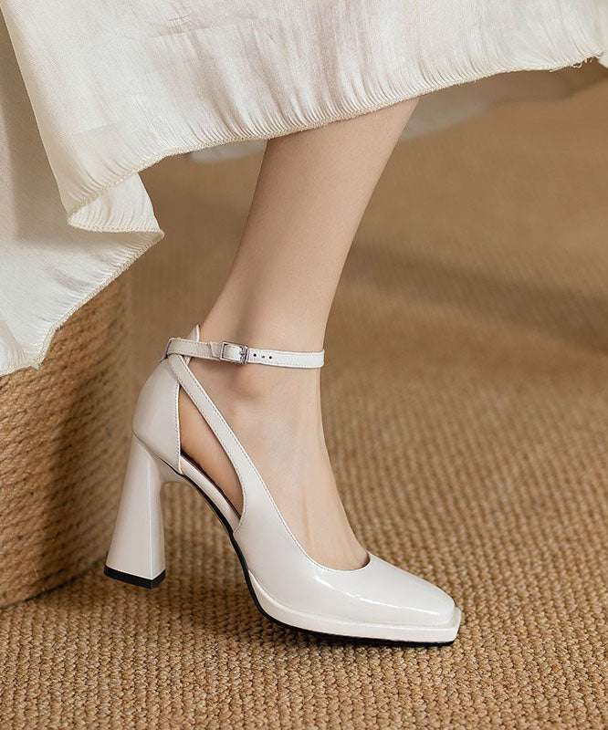 Graceful Orthopedic Heels for Modern Look