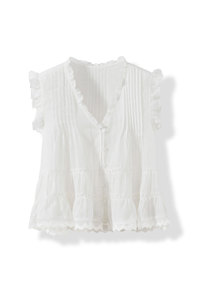 Elegantly Styled Blouse for Everyday Wear
