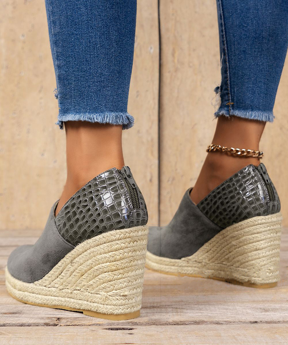 Chic Orthopedic Heels with Unique Design