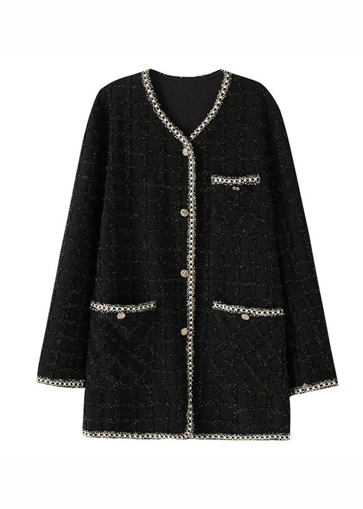 Beautifully Finished Coat in a Timeless Design