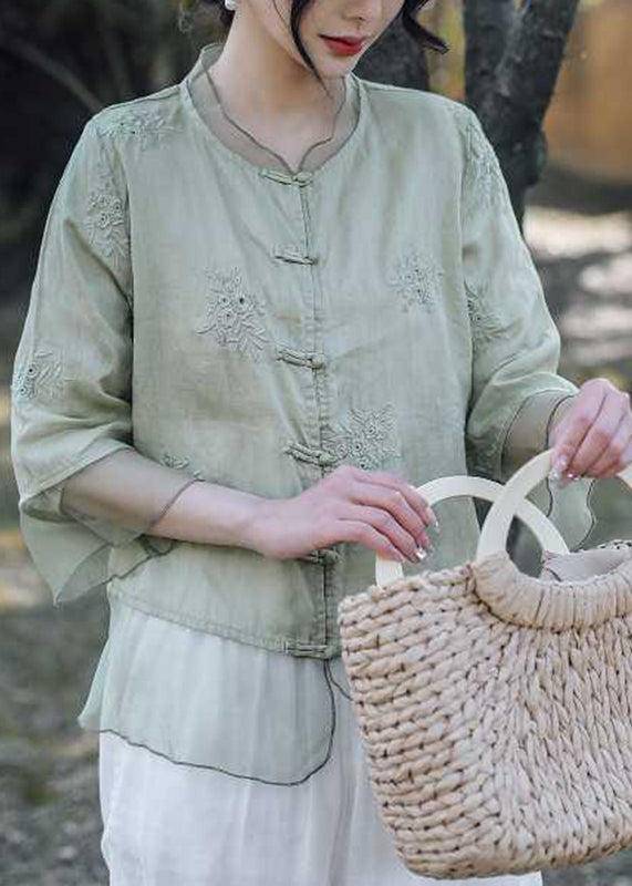 Beautifully Finished Shirt in a Timeless Design
