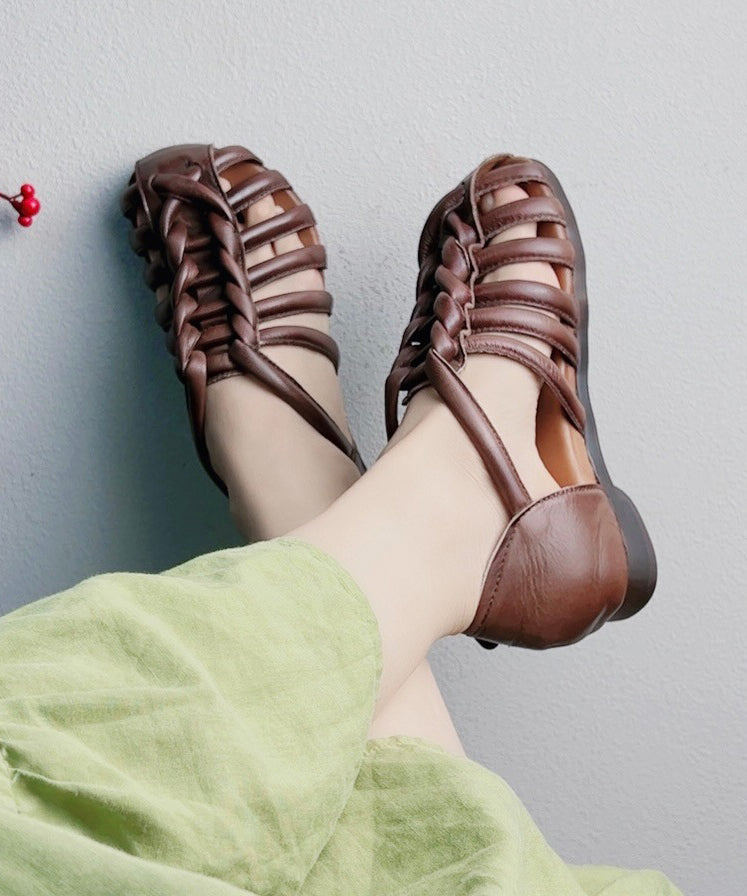Graceful Orthopedic Sandals for Modern Look
