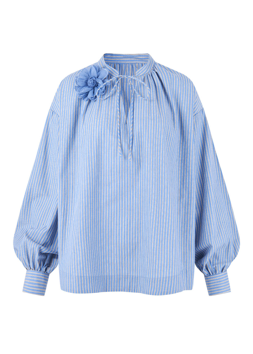 Effortlessly Elegant Shirt with a Timeless Design