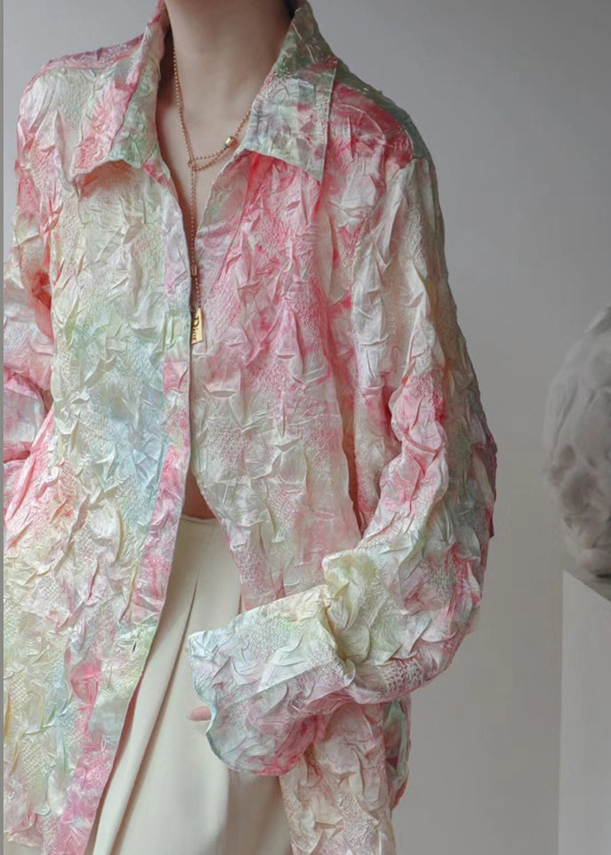 Classic Vintage Shirt with a Flattering Fit