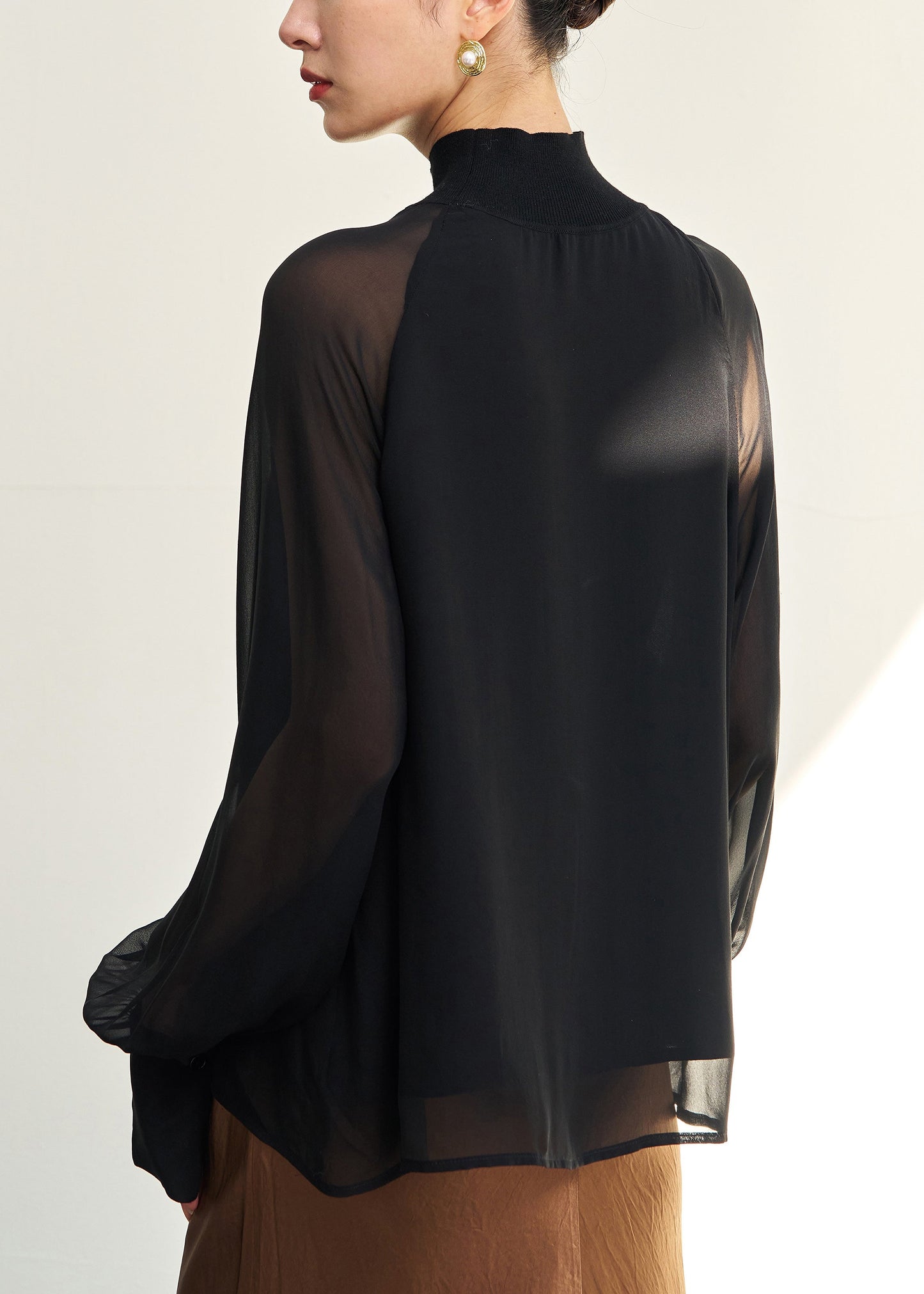 Beautifully Crafted Shirt in a Classic Style
